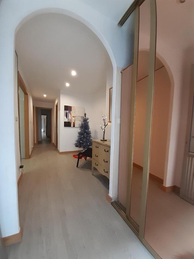 Apartamento Moderno y centrico apartamento en Vigo Exterior foto